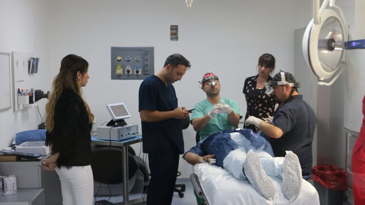 Hair transplant training with the Bargello brothers from Germany